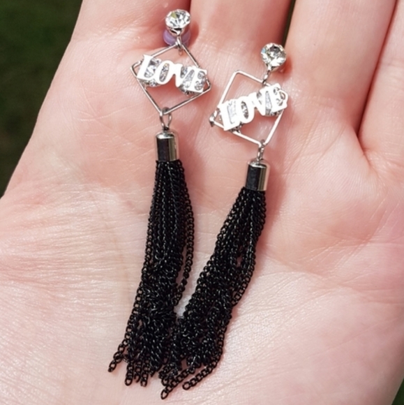 🖤⛓ Love Chains Earrings - Picture 2 of 5